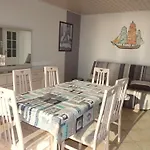 Moderne 2 Chambres, Spacieux Avec Balcon Vue - Fr-1-323-301 *